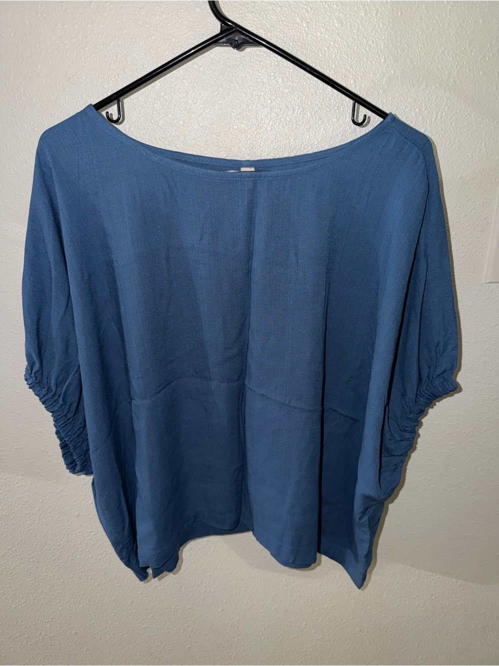 Zenana Outfitters Blue Dolman Elastic Sleeve Blouse NWOT